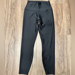 ALO Yoga 7/8 High Waisted Airlift Leggings